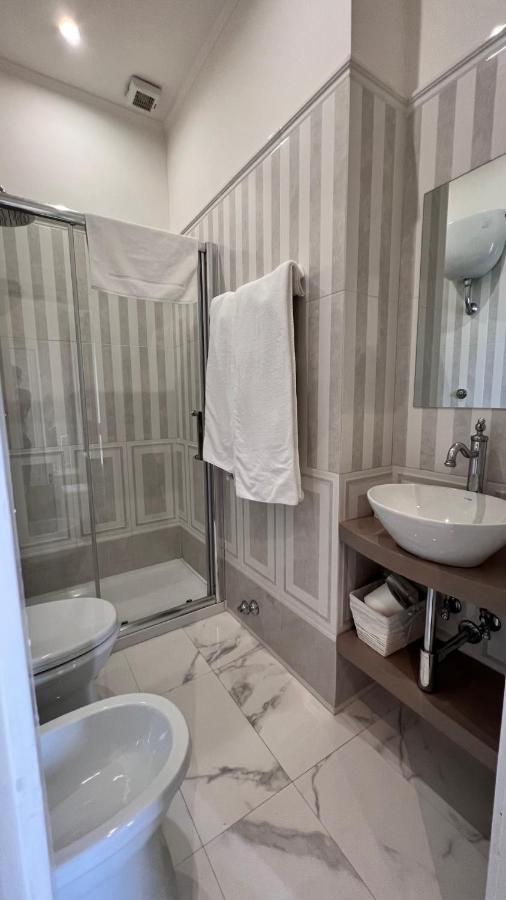 Calabritto Suite Неаполь Экстерьер фото